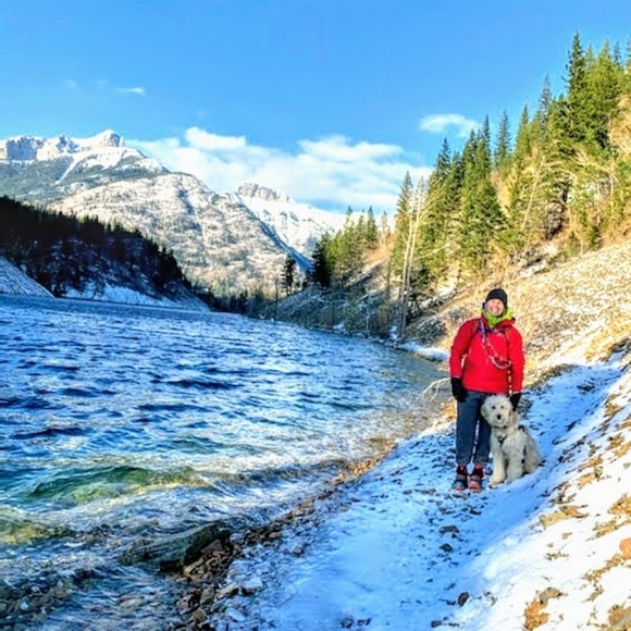 Meet your Posher, Amanda - Picture 3 of 4